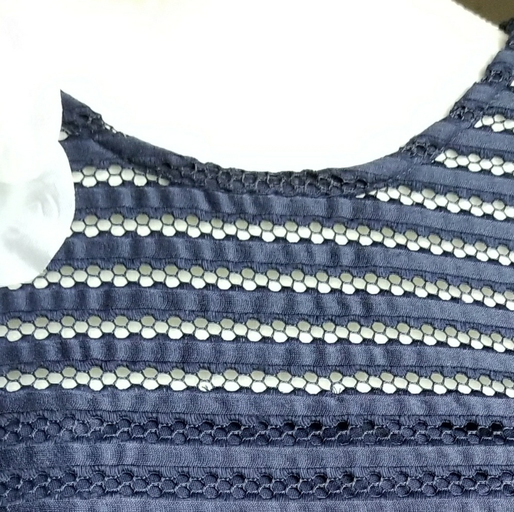 Beautiful navy blue dress - Picture 7 of 8